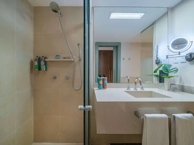غرفة ديلوكس بسرير مزدوج بإطلالة على المدينة، Grand Mercure Rio de Janeiro Copacabana 4/6
