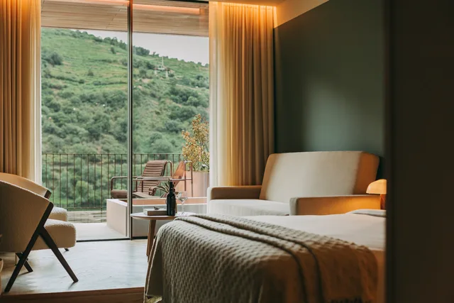 Executive Royal, Torel Quinta da Vacaria Douro Valley 2/2