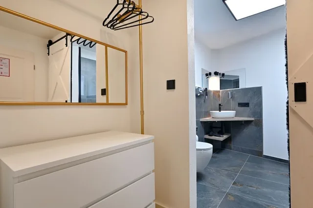 غرفة سيغنتشر بسرير كينج بشرفة، Hotel Zehnthof 7/7
