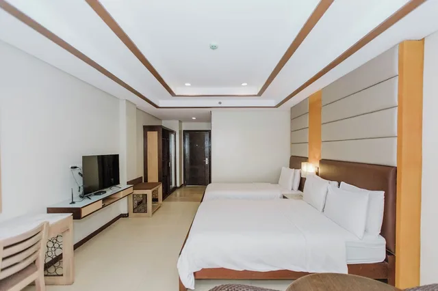 غرفة سوبيريور بسريرين منفصلين بشرفة، Cebu Westown Lagoon - South Wing 1/6
