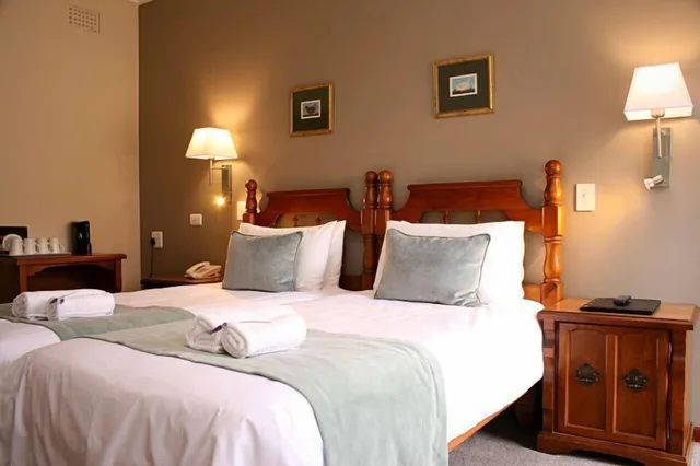Family, Triple, Pool Terrace، Eight Bells Mountain Inn 3/5