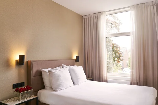 غرفة قياسية بسرير مزدوج، Alp de Veenen Hotel 1/2