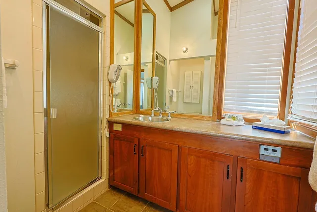 Town House, House, King Bed، Tennis Townhome 2 Bed 2 5 Bath 6/8
