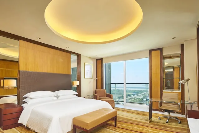 1 Bedroom, Executive, Suite, King Bed, Balcony, Sheraton Zhoushan Hotel 1/10