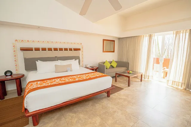Brisas Beach Club, Deluxe, King Bed، Las Brisas Huatulco 3/5