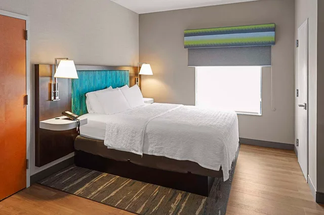 استوديو بسرير كينج، Hampton Inn Nanuet 1/3