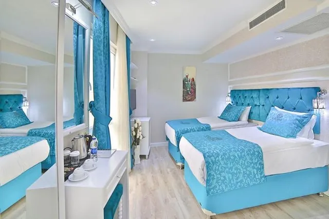 Standard, Twin Beds, Sea View, Sofa, Glamour Hotel 1/2