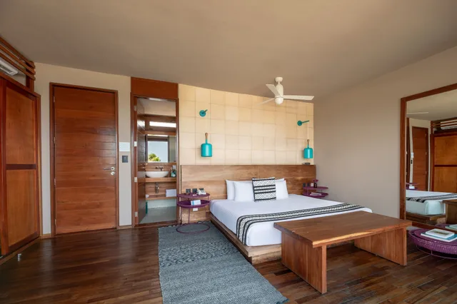 غرفة بسرير كينج بإطلالة على البحر، Mi Amor by La Zebra, an SLH Hotel 1/10