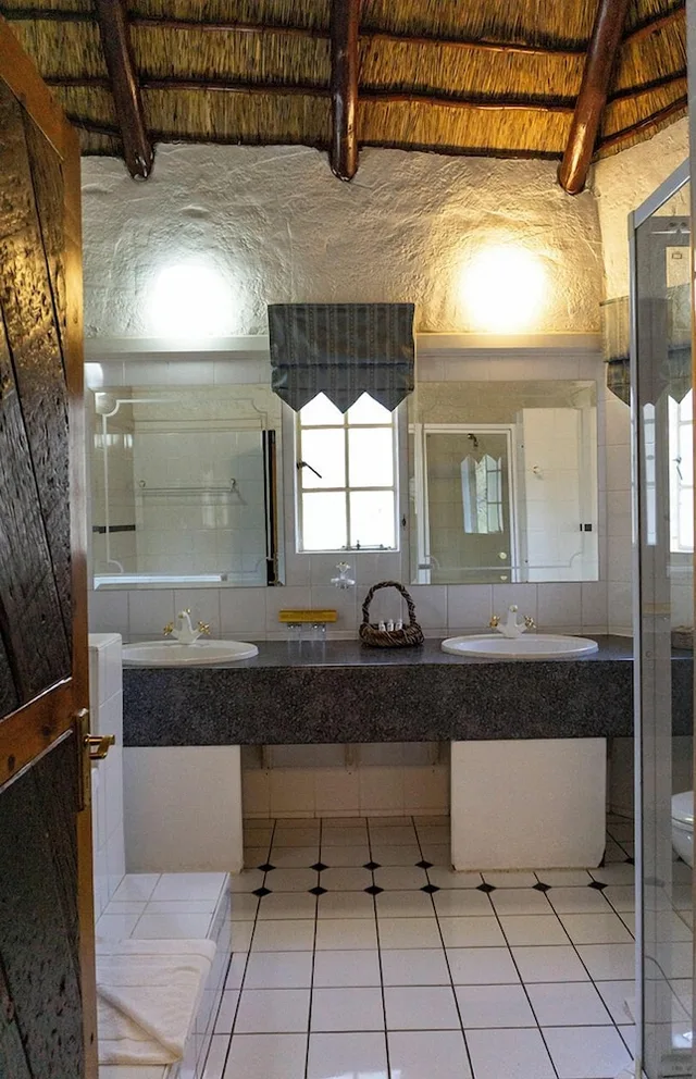 Mountain, Executive, Lodge, Double Bed، Zebra Country Lodge 10/10
