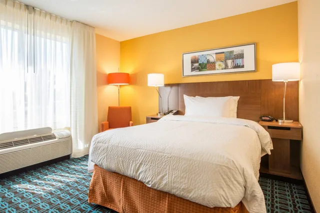غرفة بسرير مزدوج، Fairfield Inn And Suites Columbus 3/6