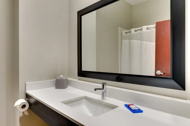 غرفة بسريرين كوين، Holiday Inn Express Suites Ardmore An Ihg Hotel 5/5