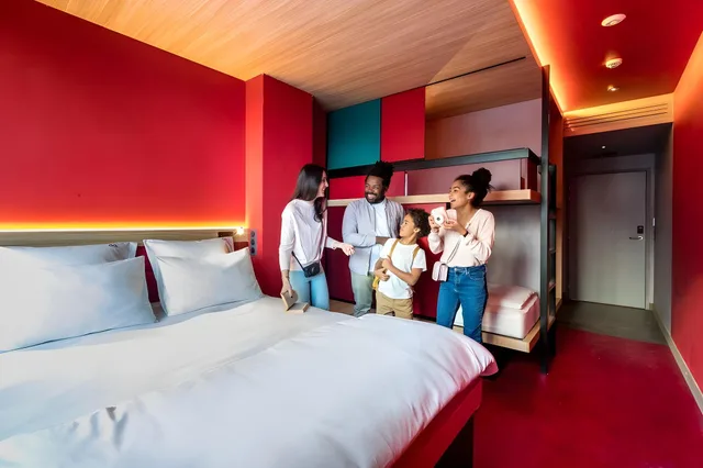 Yooma, Family, Yooma Side، Yooma Urban Lodge Paris Tour Eiffel 1/1