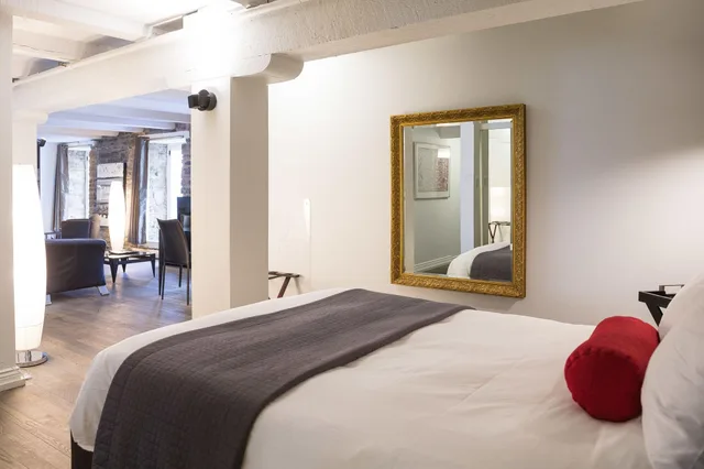 جناح كومفورت، Hotel le Priori 1/3
