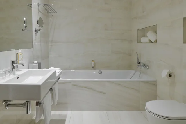 جناح جونيور بسرير كوين، Hotel Passage 3/7