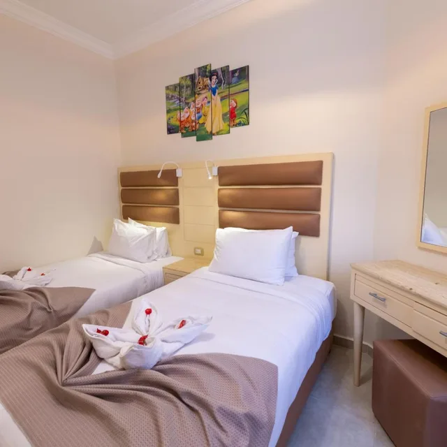3 Bedrooms, Suite, Lagoon View، Marom Port Said Resort & Beach 5/10