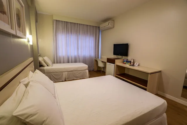 غرفة ثلاثية بثلاثة أسرّة، Pires Hotel 3/4