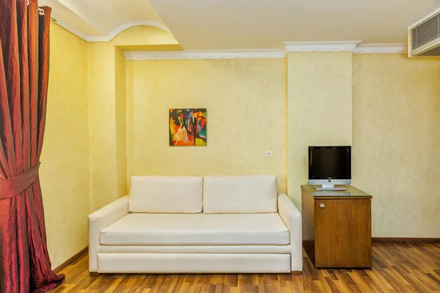 غرفة ثلاثية بسريرين منفصلين مع أريكة، Egnatia Hotel 9/10