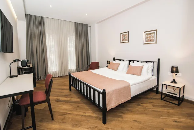غرفة كومفورت مزدوجة، Makmani Hotel 2/5