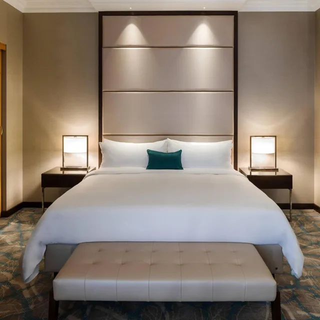Senator, Suite, Executive Lounge Access، JW MARRIOTT BUCHAREST GRAND HOTEL 3/6