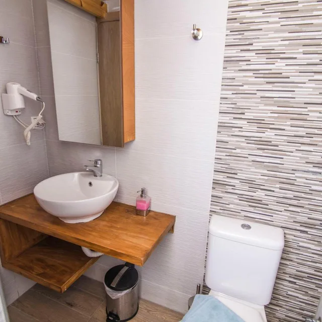 Vip, Suite، Grand Theoni Hotel Suites And Spa 6/8