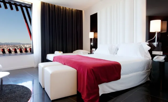 غرفة سوبيريور بريفيليج ثلاثية بثلاثة أسرّة، Porta Fira Hotel 1/2