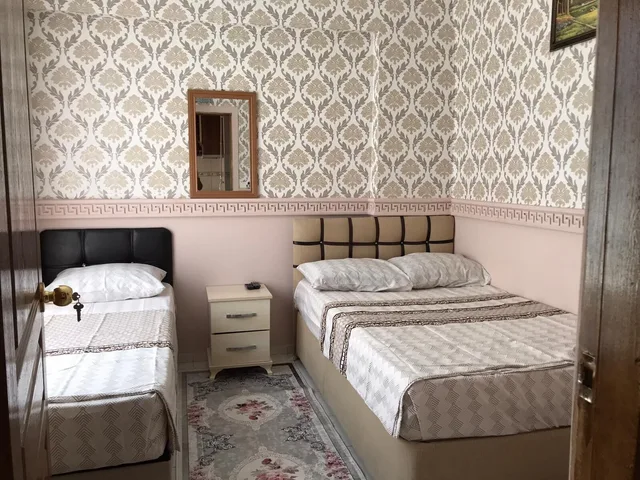 غرفة قياسية بسرير مزدوج وسرير فردي، Basak Apart Hotel 1/3