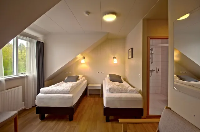 غرفة ثلاثية بثلاثة أسرّة، Hotel Breiodalsvik 9/10