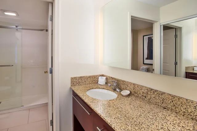استوديو مع أريكة، Residence Inn Grand Rapids West 3/4