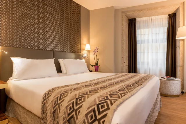 غرفة مفردة بسرير مزدوج، Dorma Almada 1/8