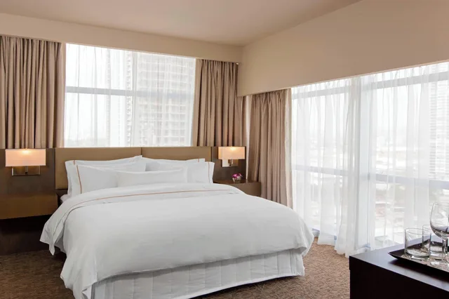 Suite, King Bed, Ocean View, The Westin Panama 1/7