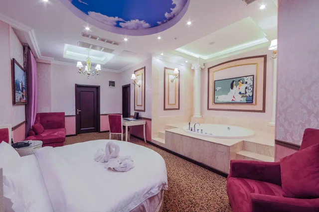جناح تنفيذي بسرير كينج، Jannat Regency 2/9