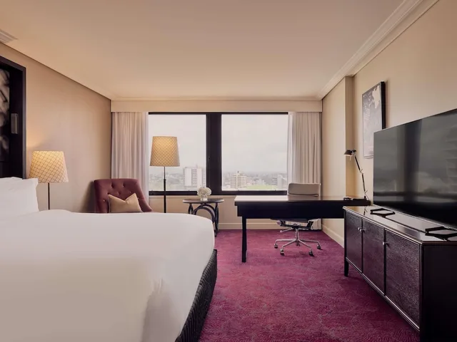 غرفة فاخرة بسرير كينج في طابق مرتفع، SOFITEL BRISBANE CENTRAL 4/6
