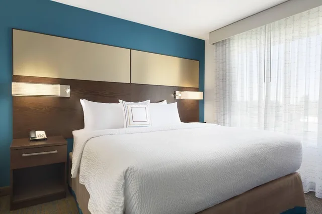 جناح بسريرين مزدوجين بغرفتي نوم لذوي الإعاقة، Residence Inn St Paul Woodbury 1/2