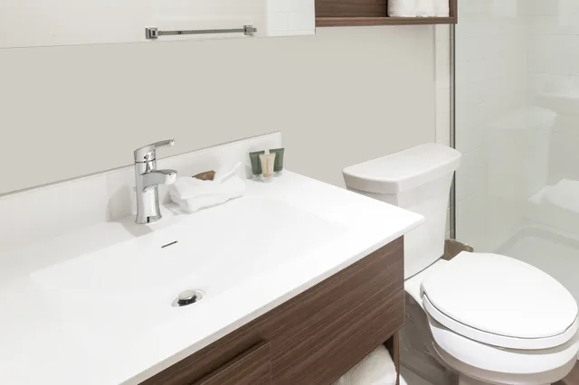 جناح بسرير كوين بمطبخ، Microtel Inn & Suites by Wyndham Oyster Bay 5/6
