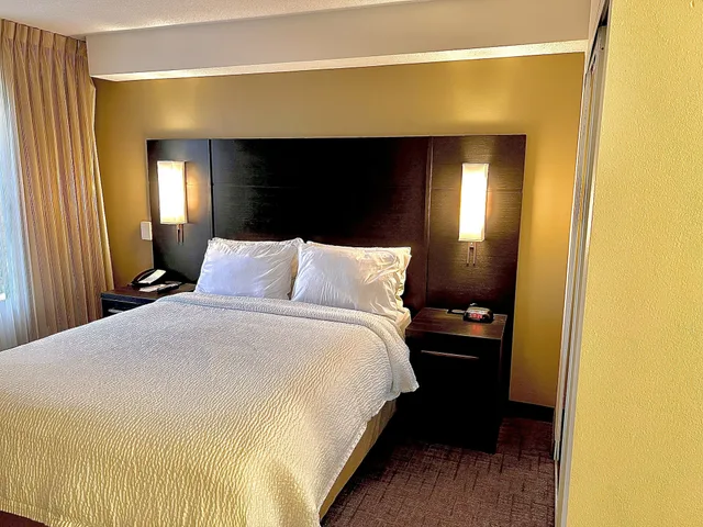 جناح بسريرين كوين مع أريكة، Residence Inn By Marriott Whitby 2/5