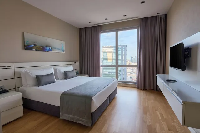 2 Bedrooms, Deluxe, King and Twin Beds, Anthill Suites 1/4