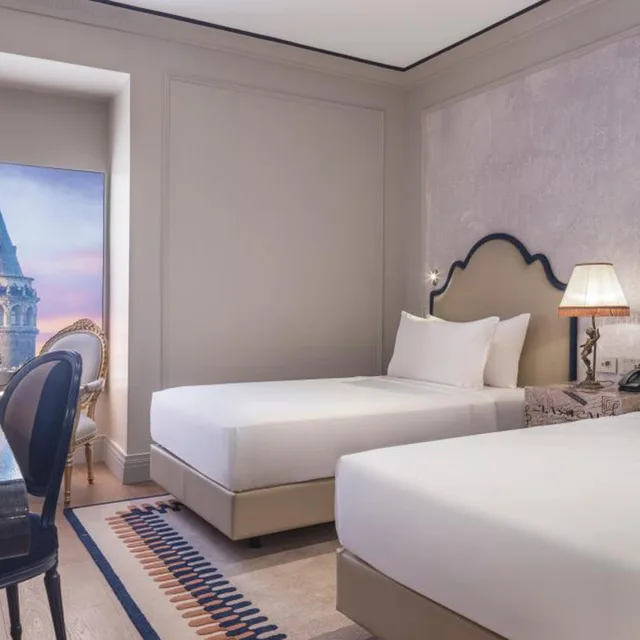 غرفة بسرير فردي، Palazzo Donizetti Istanbul, Tapestry Collection by Hilton 2/3