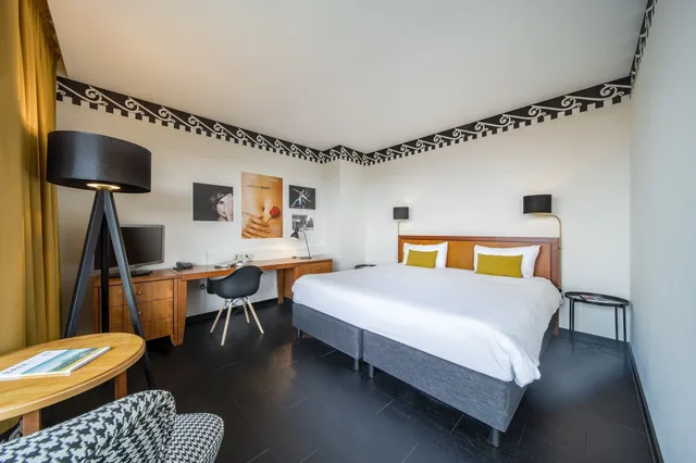 Penthouse, Double Bed, Balcony, Hotel Theater Figi 1/3
