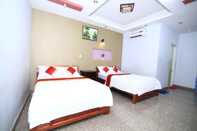غرفة عائلية بسريرين مزدوجين، Truong Giang Hotel 1/2