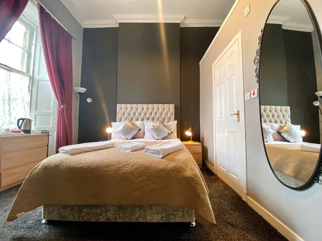 غرفة قياسية بسرير مزدوج، 16 PILRIG GUEST HOUSE 4/10