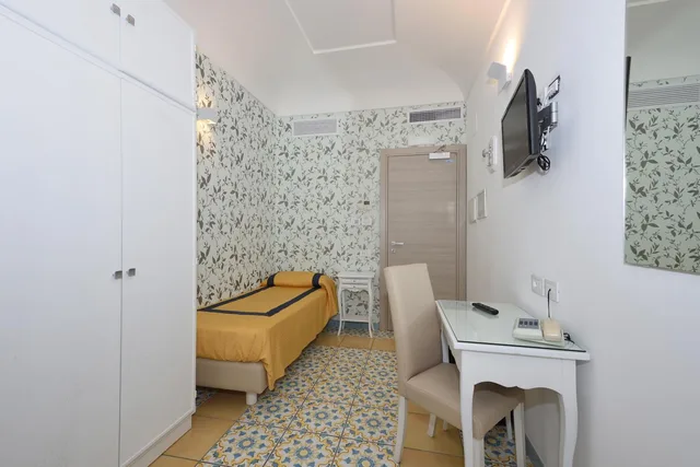 غرفة اقتصادية مفردة، Hotel Settebello 6/7