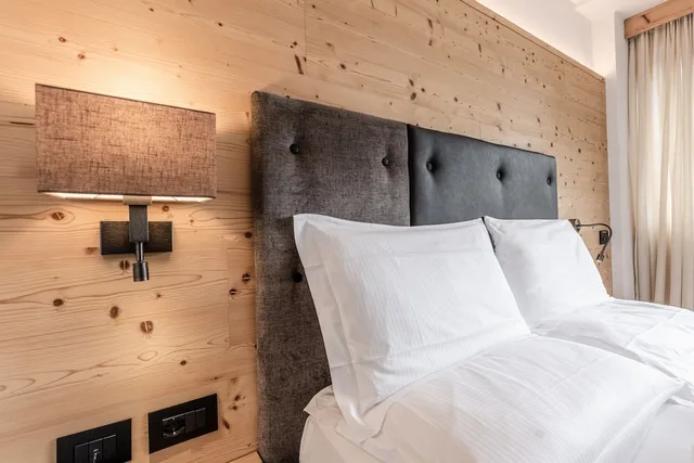 غرفة بشرفة، Hotel Sporting Ravelli 2/5