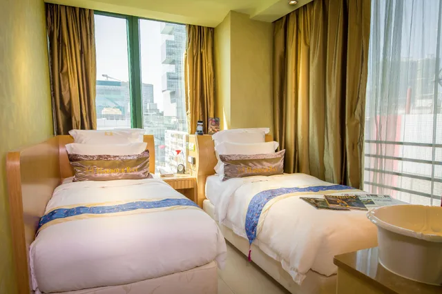 Standard, Twin Beds, Harbour Bay Hotel 1/1