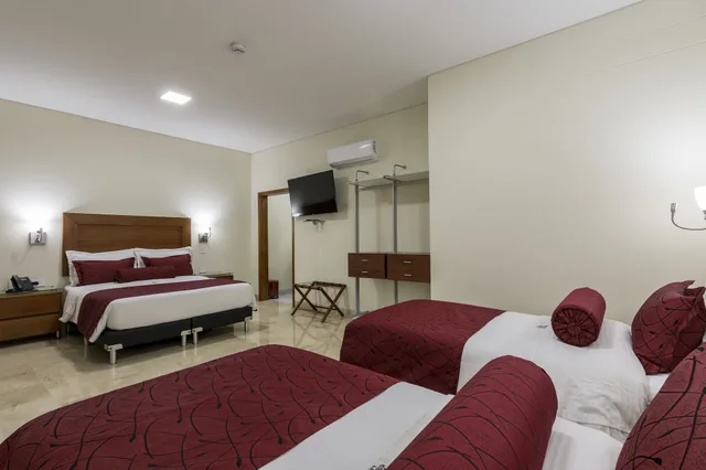 غرفة قياسية ثلاثية بثلاثة أسرّة، Dorado La 70 Hotel 1/4