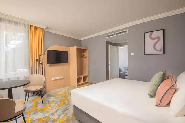 غرفة بزنس، Castrum Hotel Szekesfehervar 1/1
