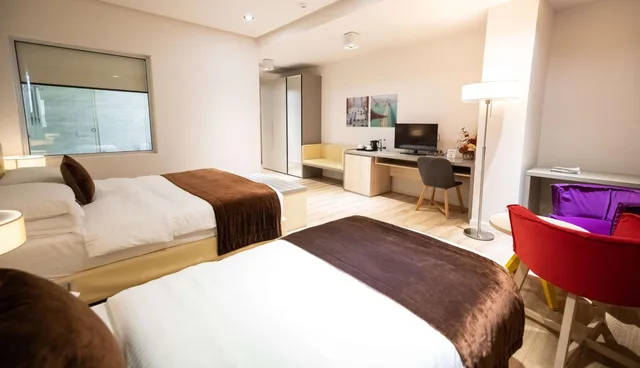 غرفة ديلوكس بسرير مزدوج مع سرير إضافي، Best Western Premier Ark Hotel 2/4