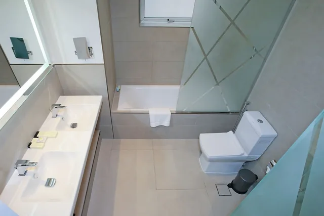 جناح استوديو بسرير كينج، Sitara Hotel Apartment L.L.C 5/5