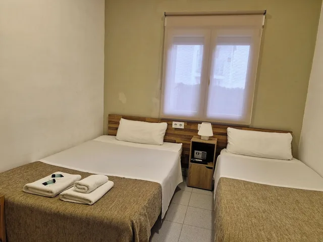 Room, Triple, Private Bathroom, Hostal El Kano 6/8