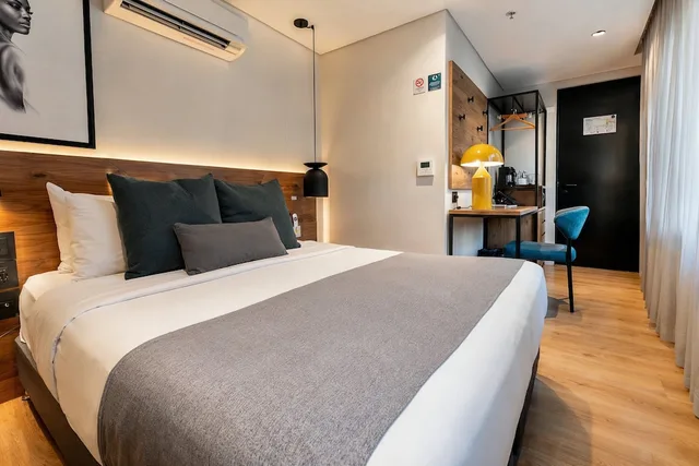 غرفة ديلوكس بسرير كينج، Hashtag 98 Hotel 4/10