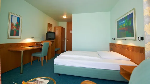 غرفة سوبيريور، Hirsch Hotel 6/10